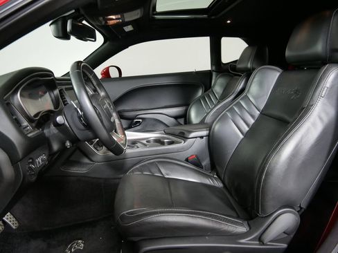Used 2019 Dodge Challenger SRT Hellcat Redeye RWD image 14