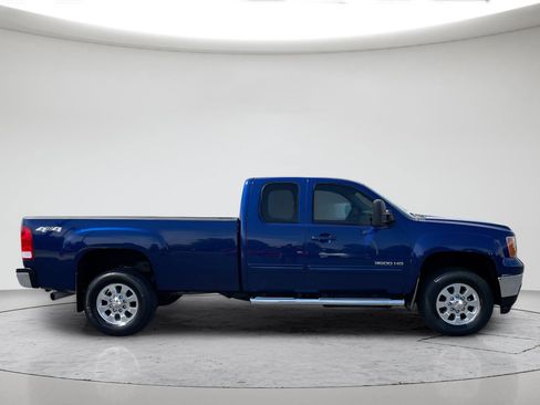 Used 2013 GMC Sierra 3500 SLT AWD/4WD image 2