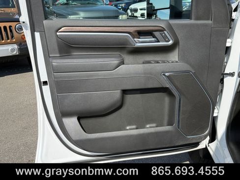 Used 2025 Chevrolet Silverado 2500 LT w/ Safety Package AWD/4WD image 16