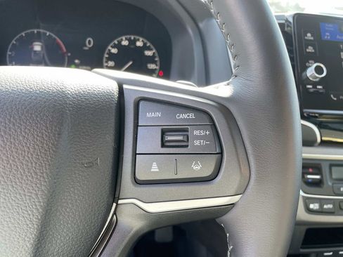 Certified 2025 Honda Ridgeline Sport+ image 17