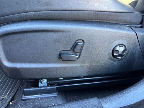 Used 2018 Dodge Charger R/T Scat Pack w/ Dynamics Package image 16