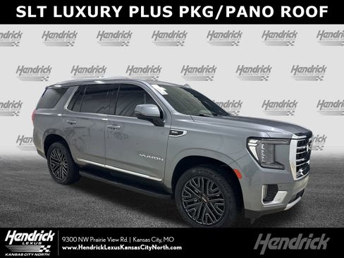 Used 2021 GMC Yukon SLT w/ SLT Luxury Plus Package image 1