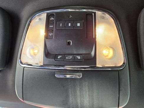 Used 2020 Jeep Grand Cherokee Altitude image 36