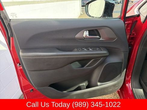 New 2026 Chrysler Voyager LX image 25