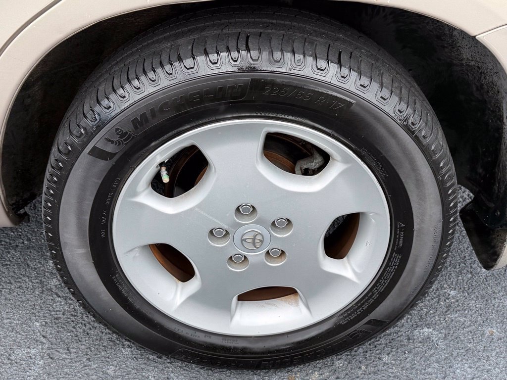 Used 2007 Toyota Highlander Limited w/ Extra Value Pkg #7 FWD image 30