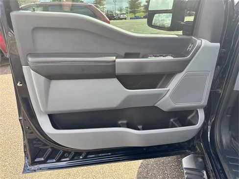 Used 2024 Ford F250 XL w/ STX Appearance Package image 20