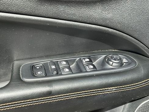 Used 2020 Jeep Compass Limited AWD/4WD image 16
