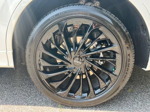 New 2026 Lincoln Aviator Reserve AWD/4WD image 21