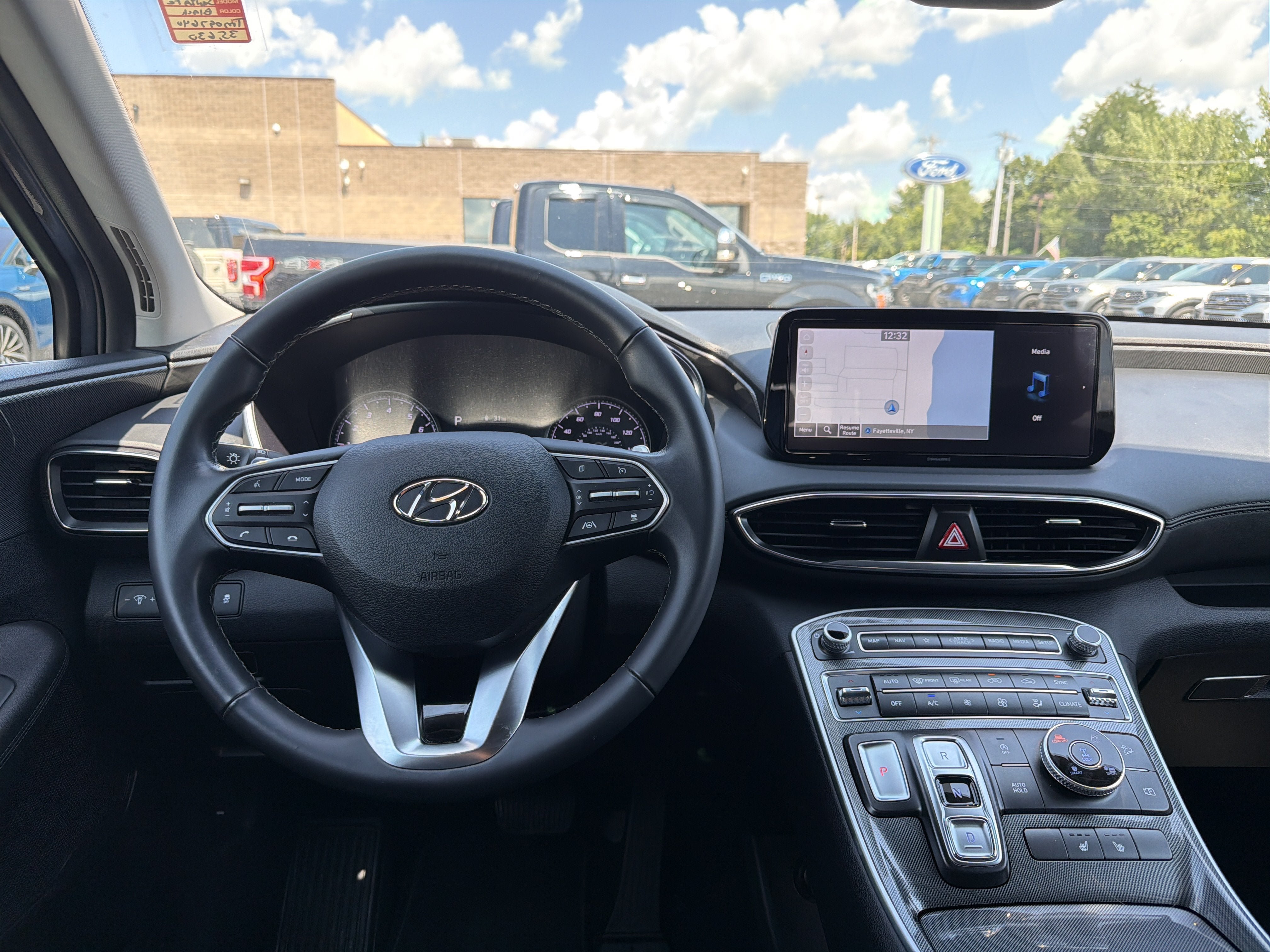 Used 2023 Hyundai Santa Fe SEL AWD/4WD image 12