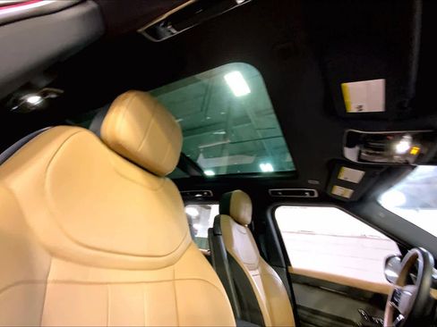 Used 2024 Land Rover Range Rover Sport Dynamic SE image 13