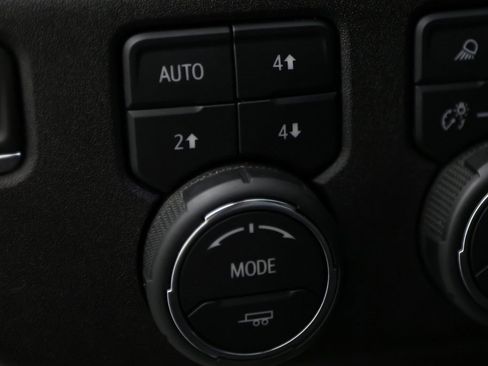 Used 2025 Chevrolet Silverado 3500 LTZ image 23