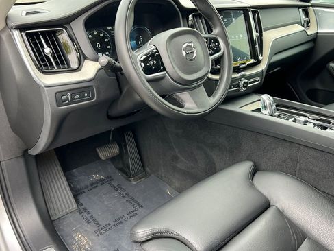 Used 2018 Volvo XC60 T8 Inscription w/ Advanced Package AWD/4WD image 19