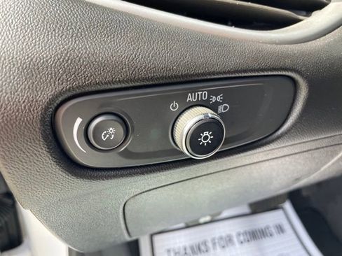 Used 2024 Chevrolet Malibu LT image 16