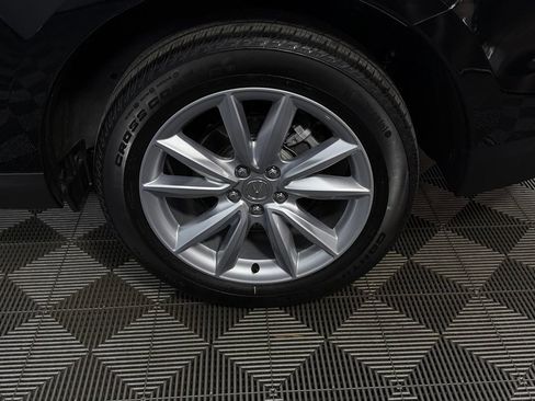 Used 2024 Acura RDX SH-AWD image 12