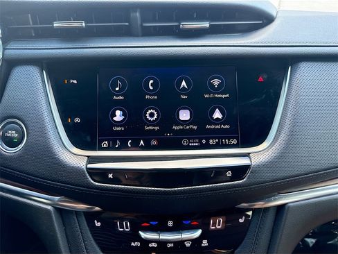 Used 2022 Cadillac XT5 Premium Luxury image 16