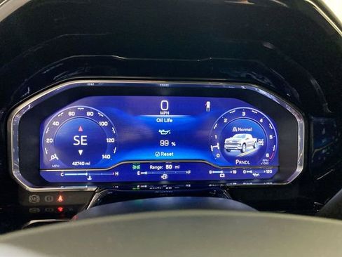 Used 2023 Chevrolet Silverado 1500 RST image 37