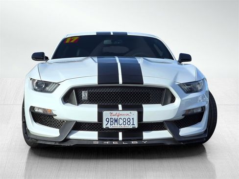 Used 2017 Ford Mustang Shelby GT350 image 2
