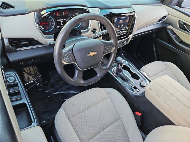 Used 2022 Chevrolet Traverse LS FWD image 10