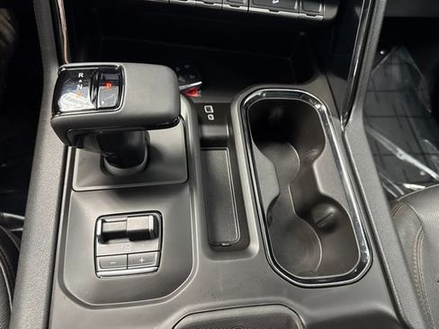 Used 2022 GMC Sierra 1500 AT4 w/ AT4 Preferred Package AWD/4WD image 43