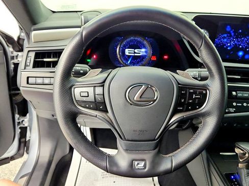 Used 2024 Lexus ES 350 F Sport w/ Accessory Package (Z2) FWD image 13