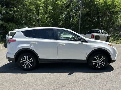 Used 2017 Toyota RAV4 LE w/ All Weather Liner Package AWD/4WD image 3