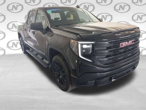 Used 2024 GMC Sierra 1500 Pro w/ Graphite Edition AWD/4WD image 14