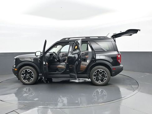 Used 2025 Ford Bronco Sport Outer Banks w/ Outer Banks Tech Package+ image 31