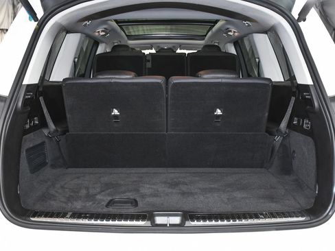 Used 2023 Mercedes-Benz GLS 580 4MATIC image 75