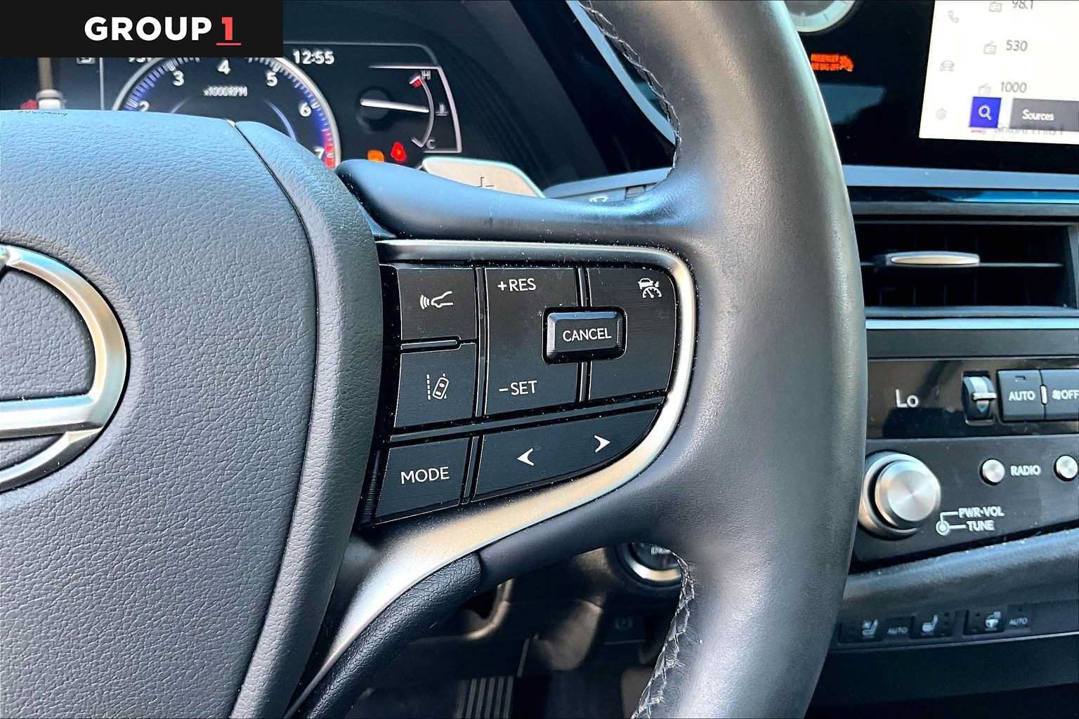 Used 2025 Lexus ES 350 w/ Premium Package FWD image 22
