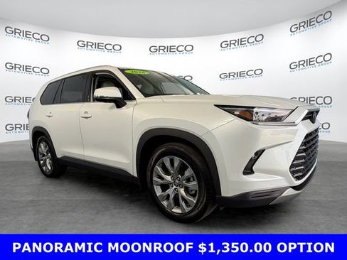 Used 2026 Toyota Grand Highlander AWD image 1