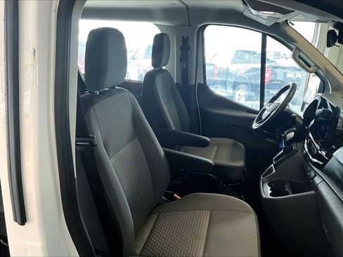 Used 2024 Ford Transit 350 XLT image 11