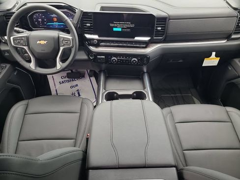 New 2026 Chevrolet Silverado 2500 LTZ w/ LTZ Convenience Package AWD/4WD image 12