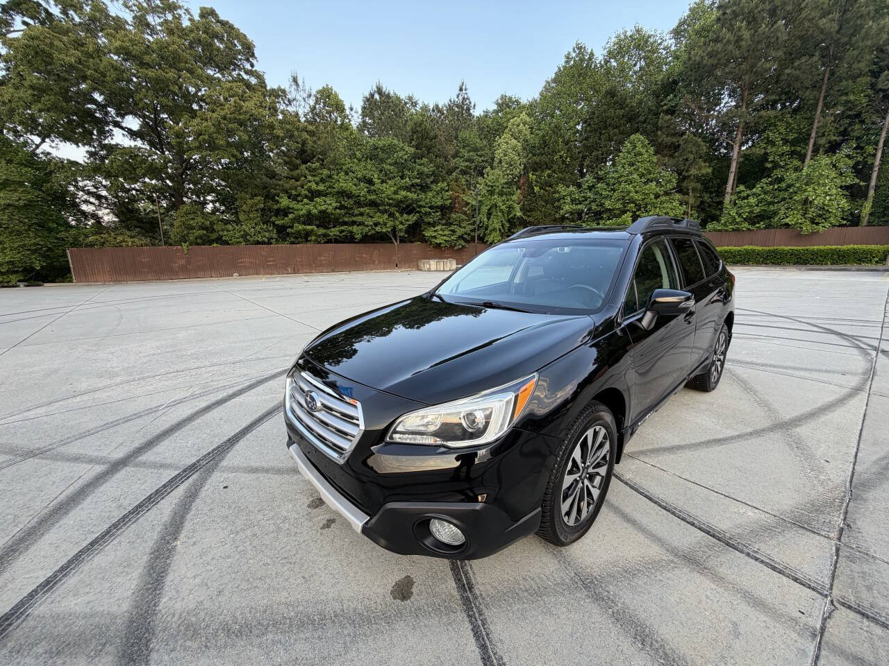 Used 2017 Subaru Outback 3.6R Limited AWD/4WD image 28