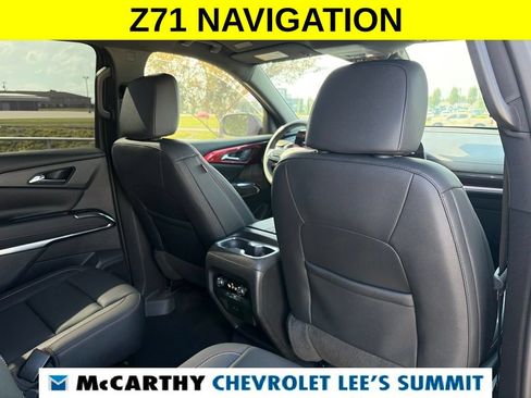 Used 2024 Chevrolet Traverse Z71 AWD/4WD image 32