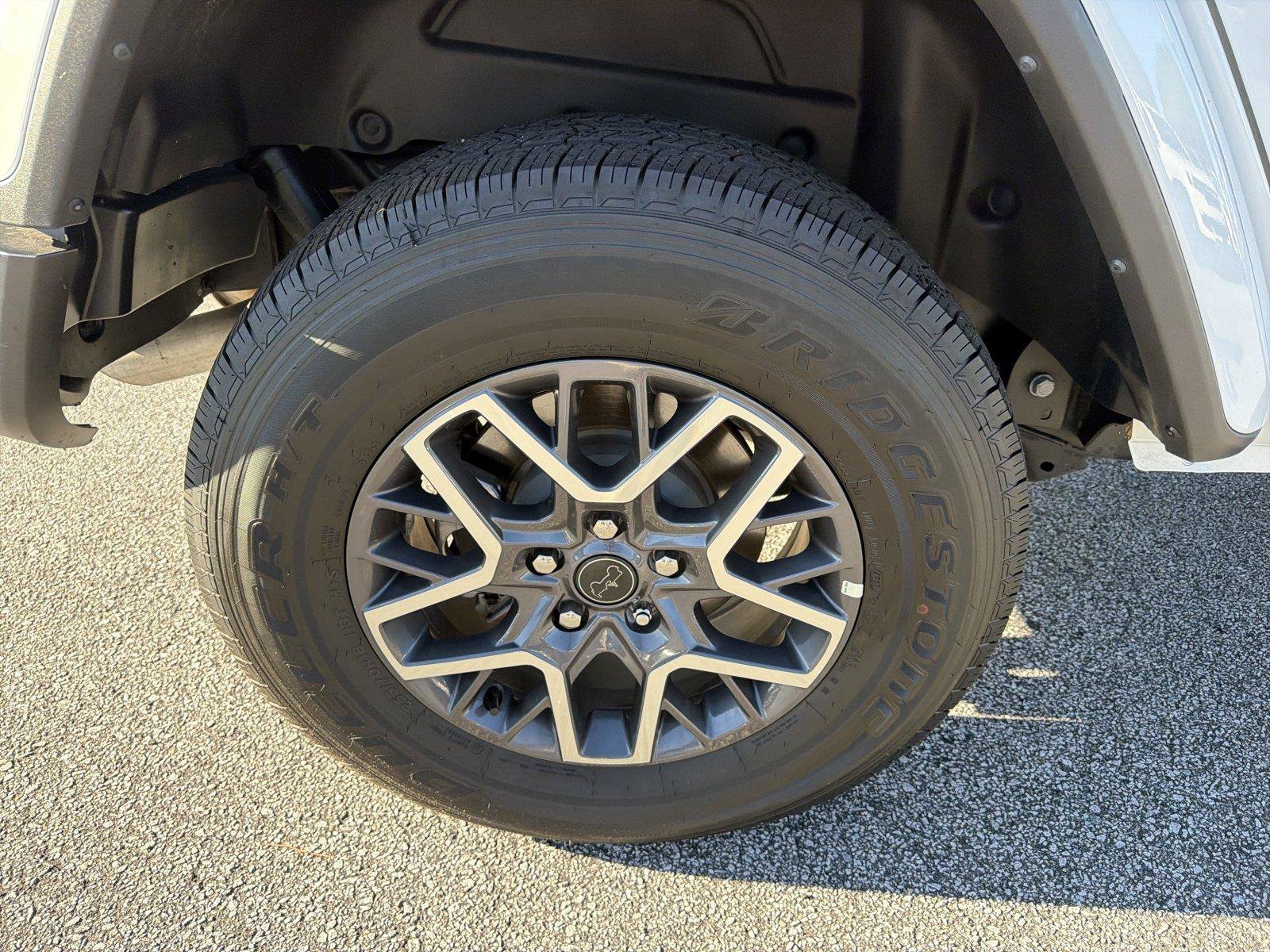 Used 2026 Jeep Wrangler Unlimited Sahara AWD/4WD image 16