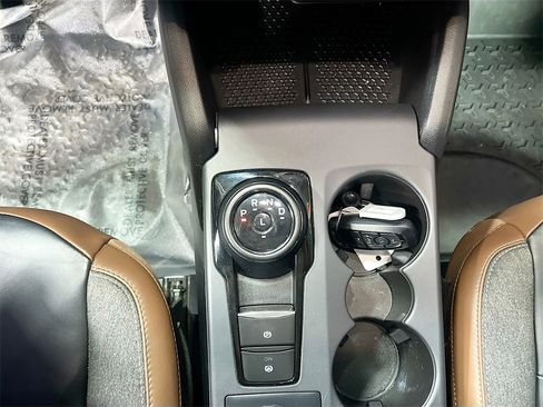 Used 2023 Ford Bronco Sport Outer Banks image 16