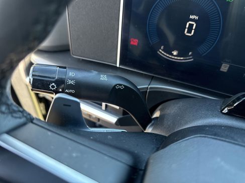 Used 2024 Hyundai Santa Fe SEL image 17