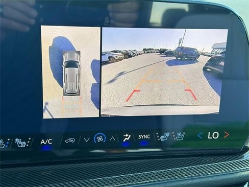 New 2026 Chevrolet Traverse High Country w/ LPO, Floor Liner Package image 17