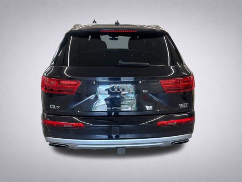 Used 2017 Audi Q7 3.0T Prestige AWD/4WD image 4