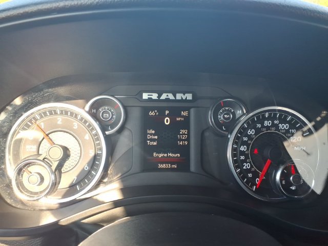 Used 2023 RAM 1500 Big Horn AWD/4WD image 30