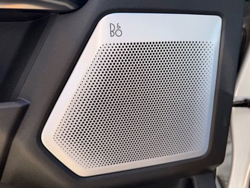 Used 2025 Ford F150 Platinum w/ Equipment Group 702A High image 24