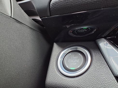 New 2026 Buick Envista Sport Touring image 11