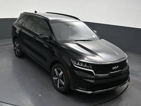 Used 2023 Kia Sorento S w/ Panoramic Sunroof Package FWD image 25