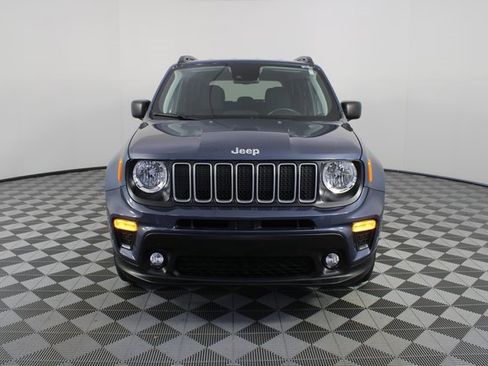 Used 2022 Jeep Renegade Latitude w/ Convenience Group image 25