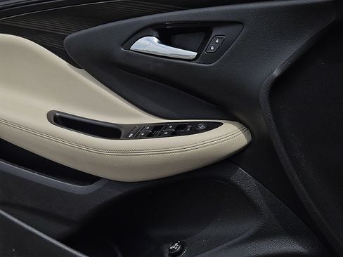 Used 2019 Buick Envision Preferred FWD image 17