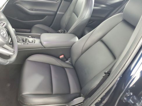 Used 2020 MAZDA MAZDA3 Hatchback image 12