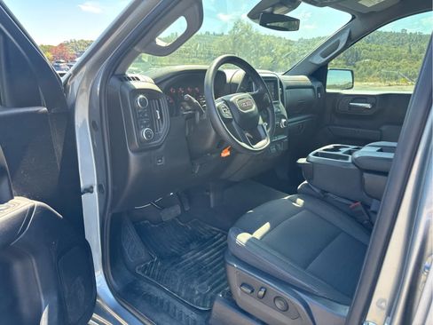Used 2024 GMC Sierra 1500 Pro w/ Graphite Edition AWD/4WD image 11