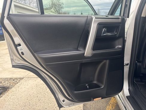 Used 2024 Toyota 4Runner Limited image 28