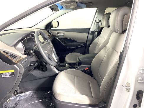 Used 2018 Hyundai Santa Fe Sport w/ 2.4L Value Package 02 image 16