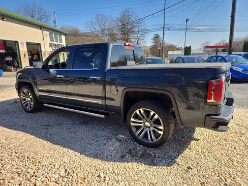 Used 2017 GMC Sierra 1500 Denali w/ Denali Ultimate Package image 8